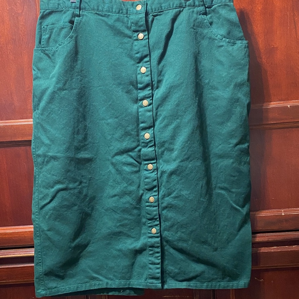 Sudden Impact Vintage plus size 26 Elegant Green Button-Down Jean Skirt